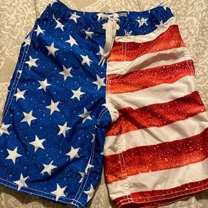 Old navy size 7/8 boys swim trunks patriotic red white and blue used